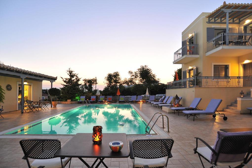 Fistikies Holiday Apartments Aegina Exterior foto