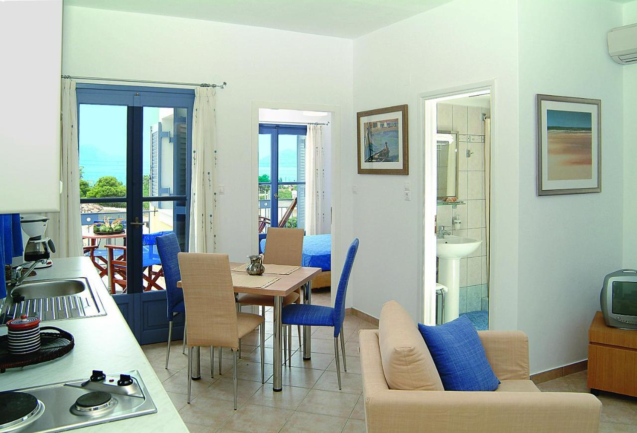 Fistikies Holiday Apartments Aegina Habitación foto