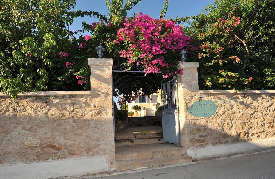 Fistikies Holiday Apartments Aegina Exterior foto